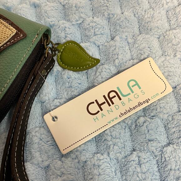 NWT CHALA Zip Around Wallet OWL II ( Teal) - Picture 5 of 6